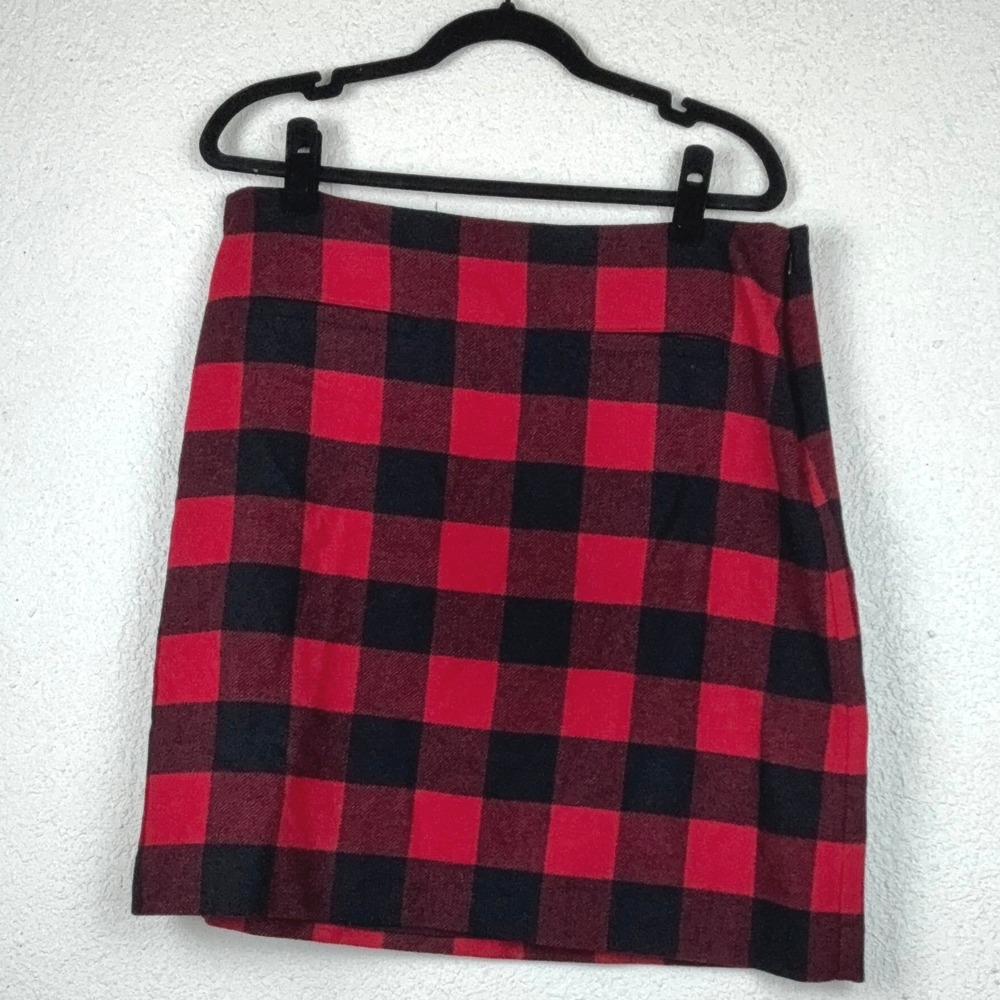 Talbots Red Buffalo Check Skirt - 12 - Wool Blend Plaid Mini Holiday Preppy